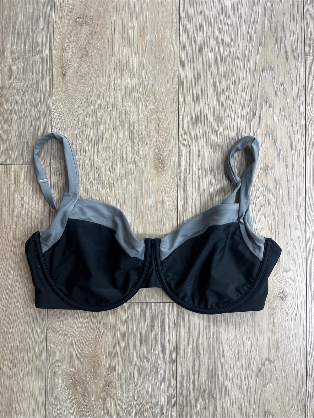 Abercrombie curve love bikini top